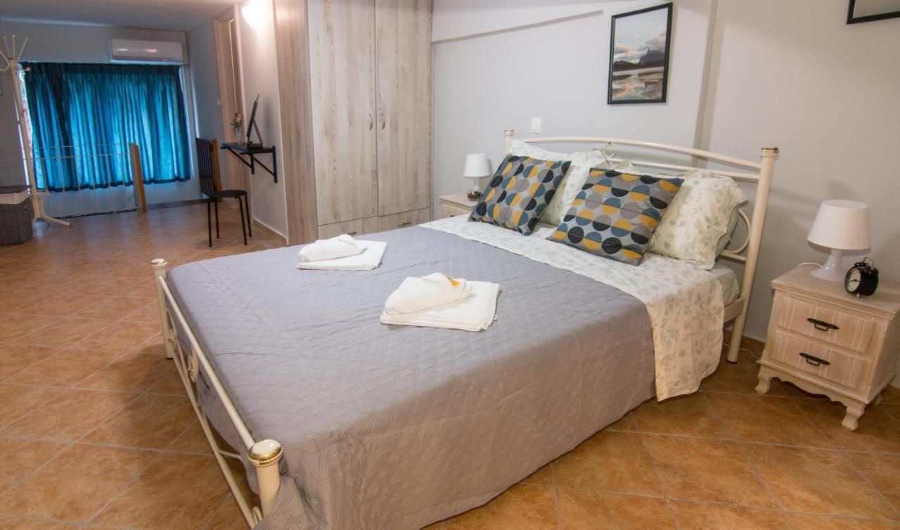 Loft Renovated Flat 5' From The Old Town Corfu Διαμέρισμα Corfu  Εξωτερικό φωτογραφία