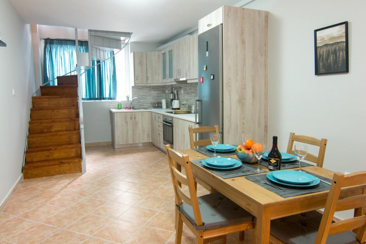 Loft Renovated Flat 5' From The Old Town Corfu Διαμέρισμα Corfu  Εξωτερικό φωτογραφία